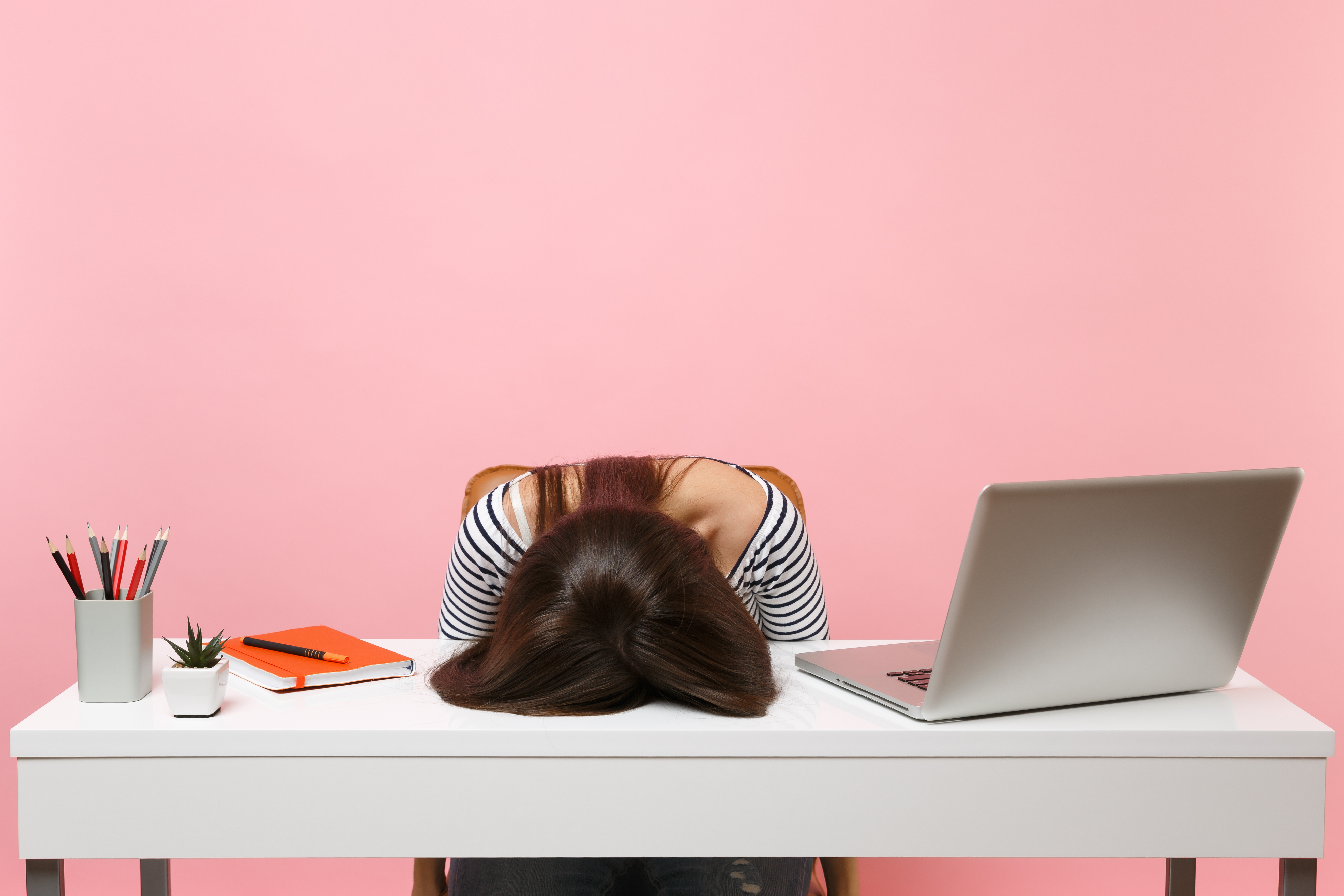 girl head thumping desk